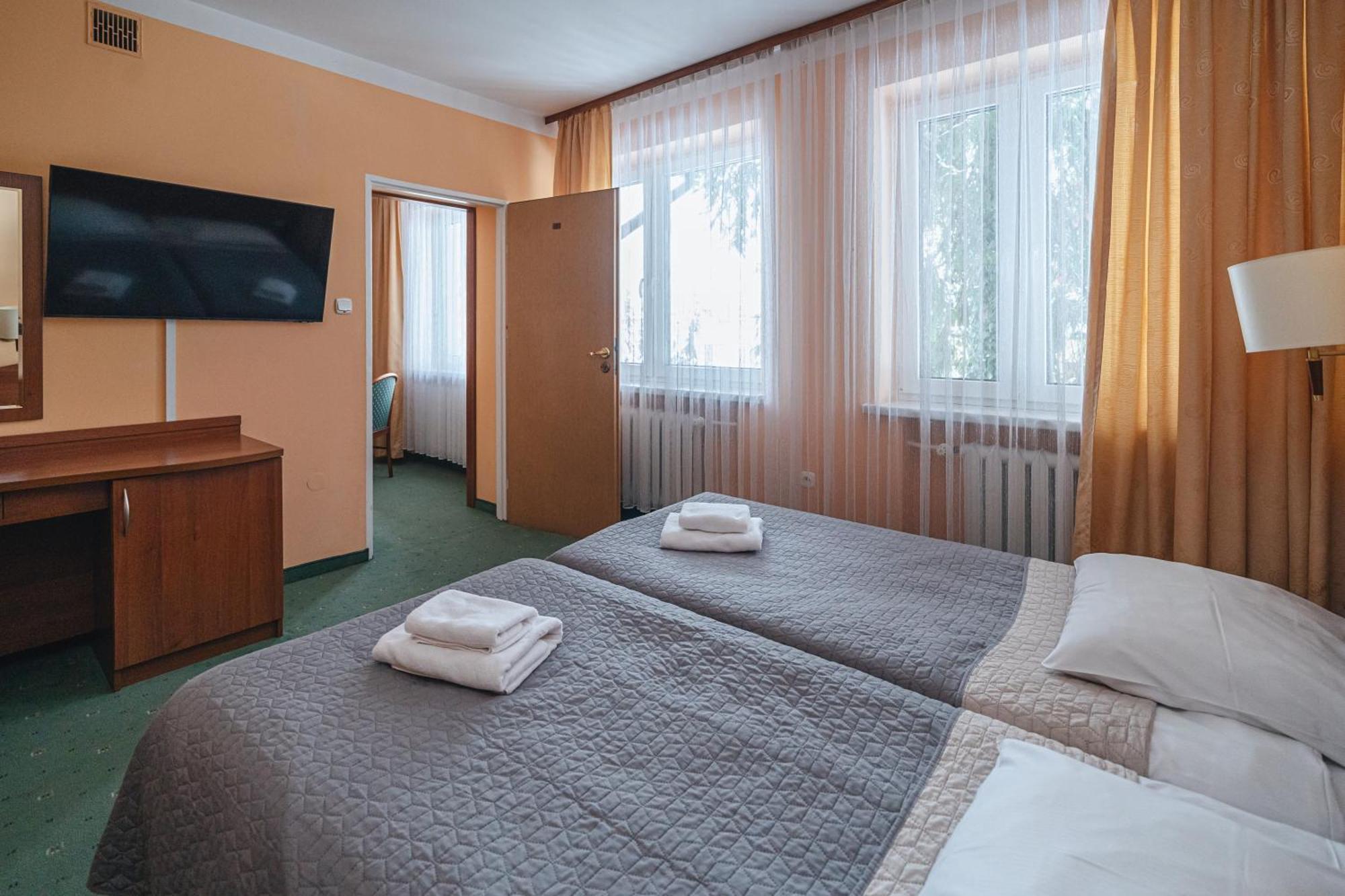 Zespol Dolina Bialego - Pensjonat Telimena Zakopane Exterior foto